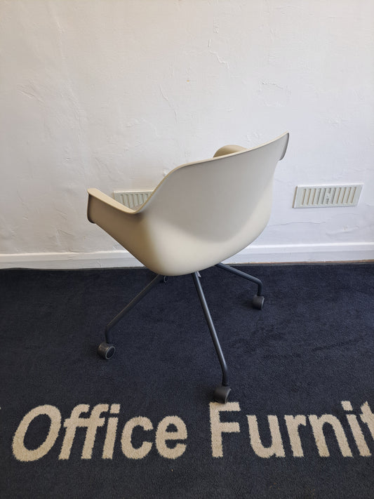 Beige swivle breakout chair