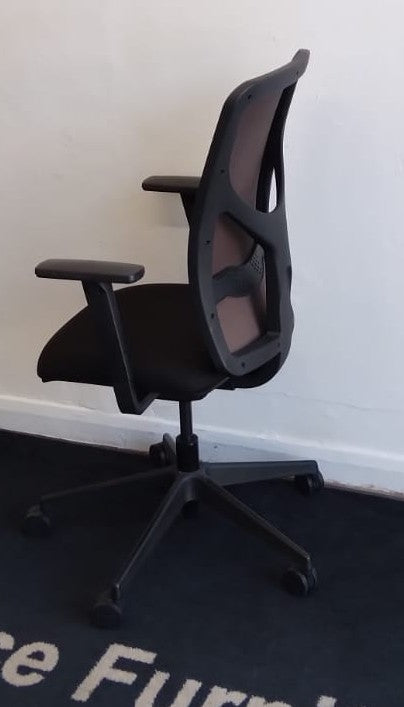 Black & Grey contract operator chairs